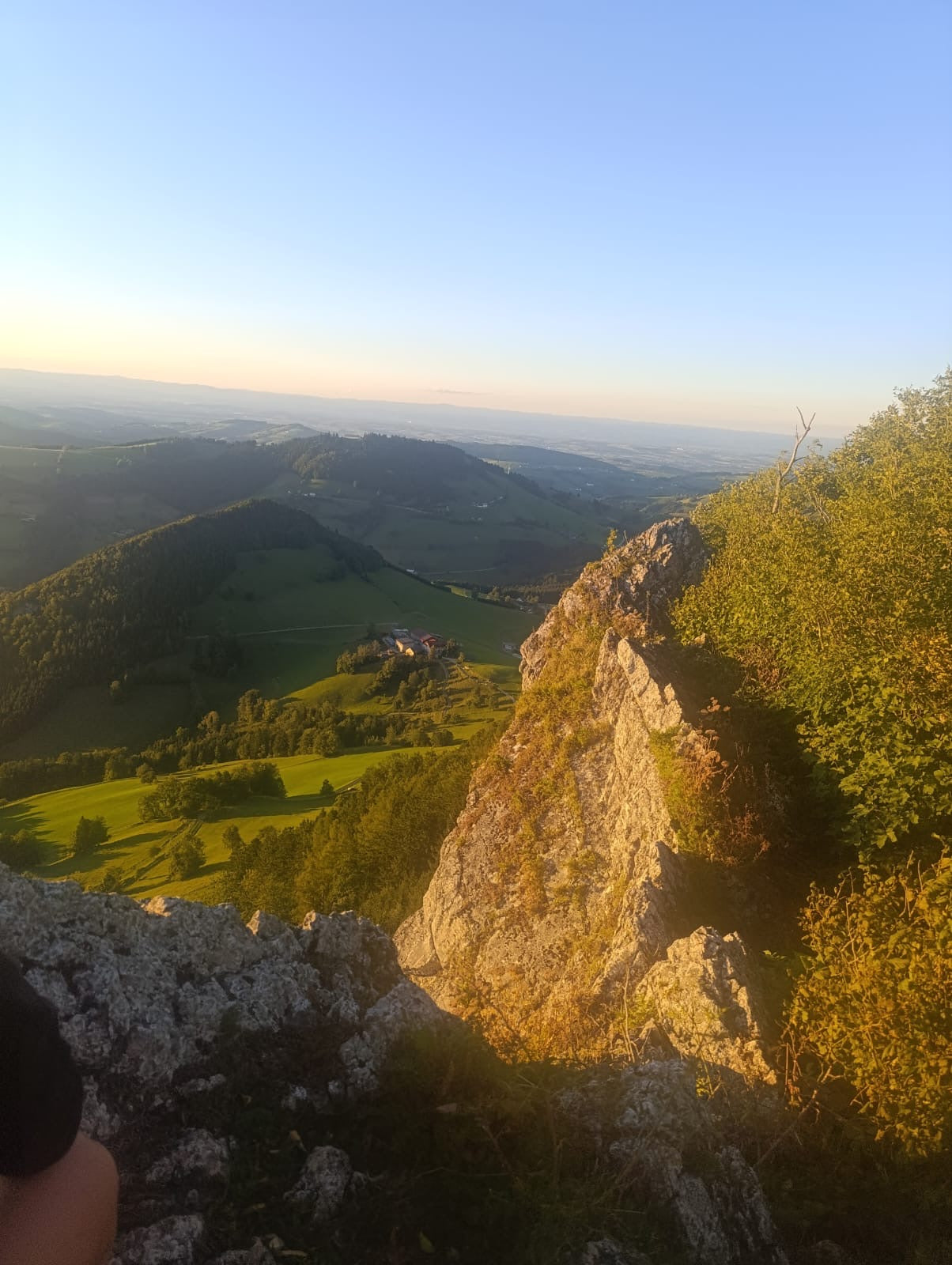 Lindaumauer in Maria Neustift mit Blick auf Biobauernhof Zöttl vulgo Hochramskogl